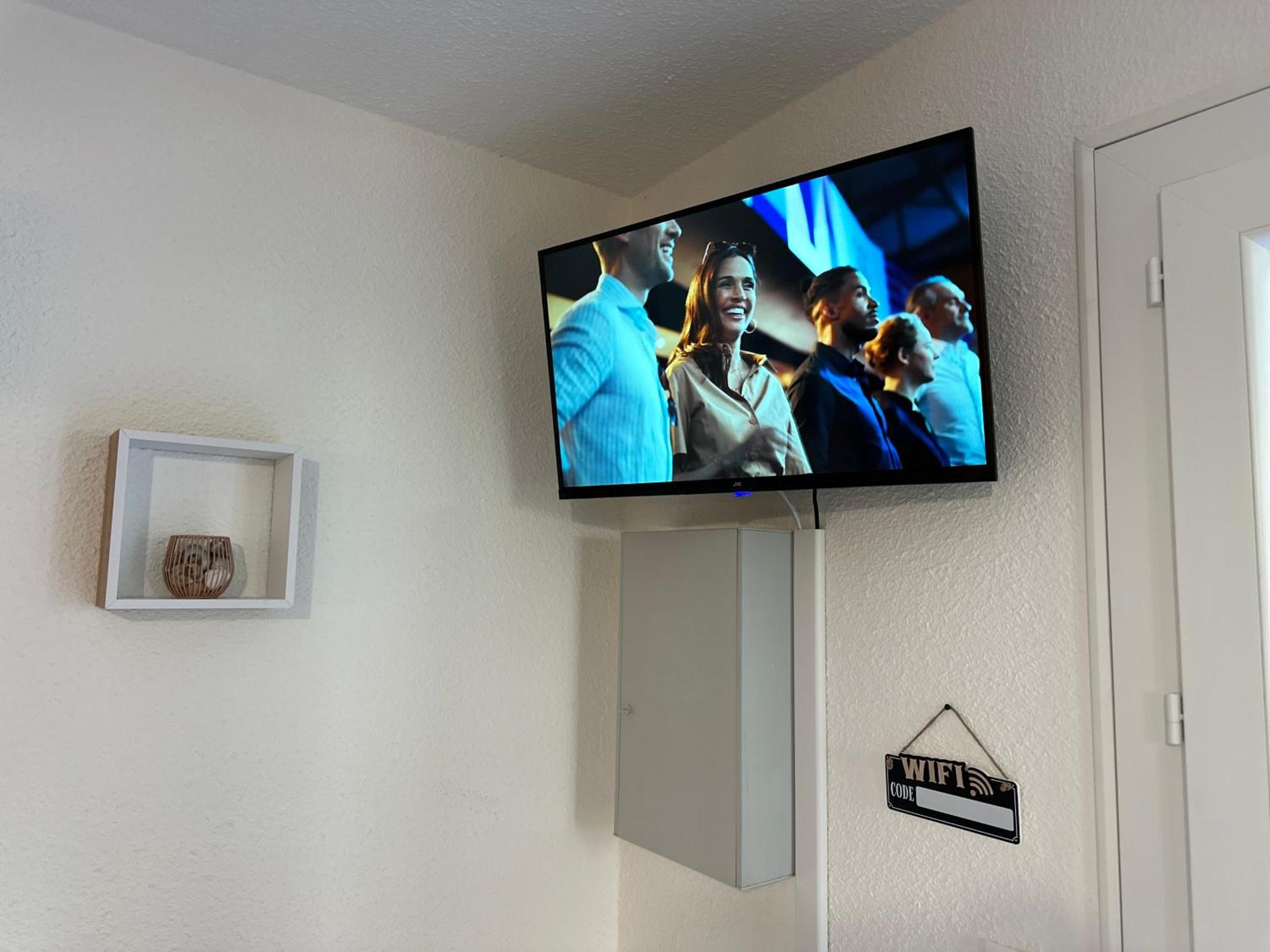Appartement Climatise Avec Chambre Et Parking Privatif Locations Vld Camargue Сент-Марі-де-ла-Мер Екстер'єр фото