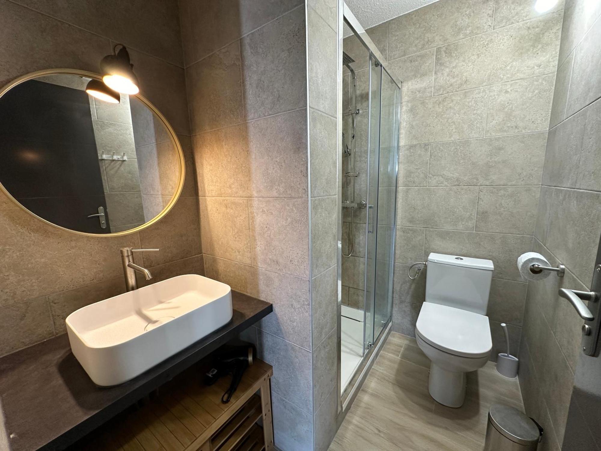 Appartement Climatise Avec Chambre Et Parking Privatif Locations Vld Camargue Сент-Марі-де-ла-Мер Екстер'єр фото